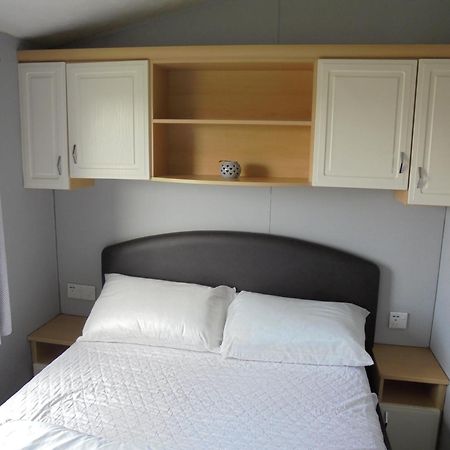 ホテル 8 Berth On The Chase インゴールドメルズ エクステリア 写真